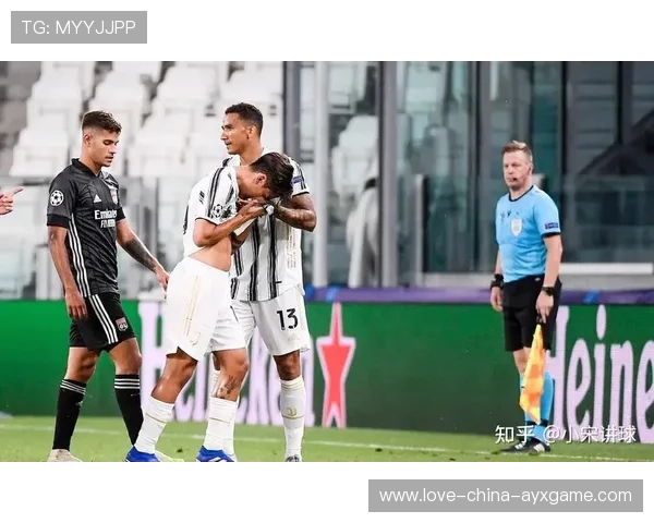 尤文图斯外线加速强推造成防区持续坍塌